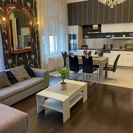 شقة Unique And Spacious In Downtown *
