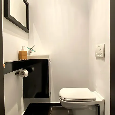 Apartment Unique And Spacious In Downtown *
