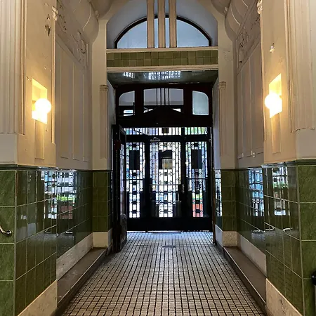 Unique And Spacious In Downtown Budapest
